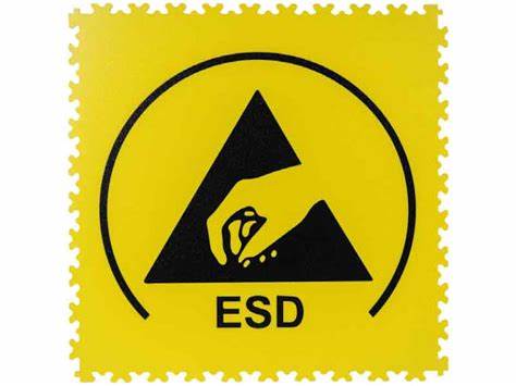 Ecomm srl opera da anni nella manutenzione di pavimenti di EPA, al fine di minimizzare i rischi da ESD.
